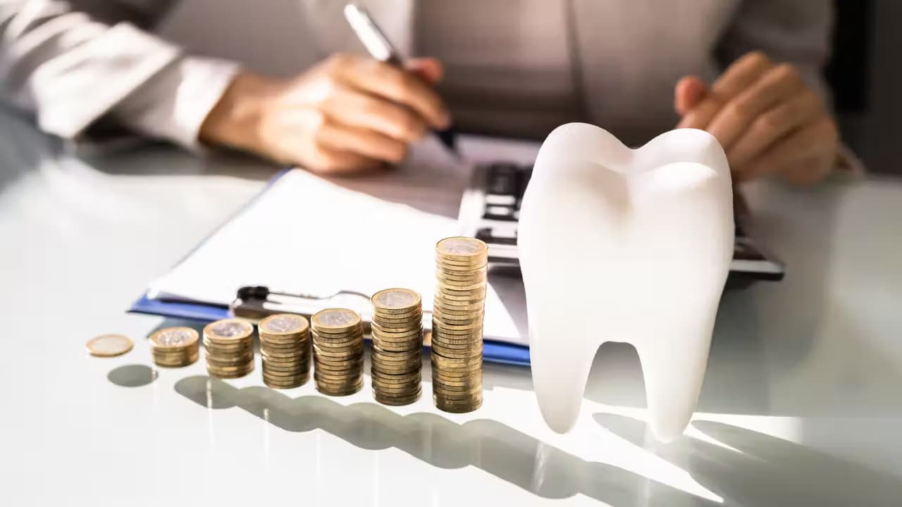 Cost of Dental Implants in Kolkata – 2025 Guide